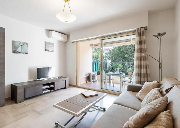 Le Californie - Rue Baron Hotel Cannes